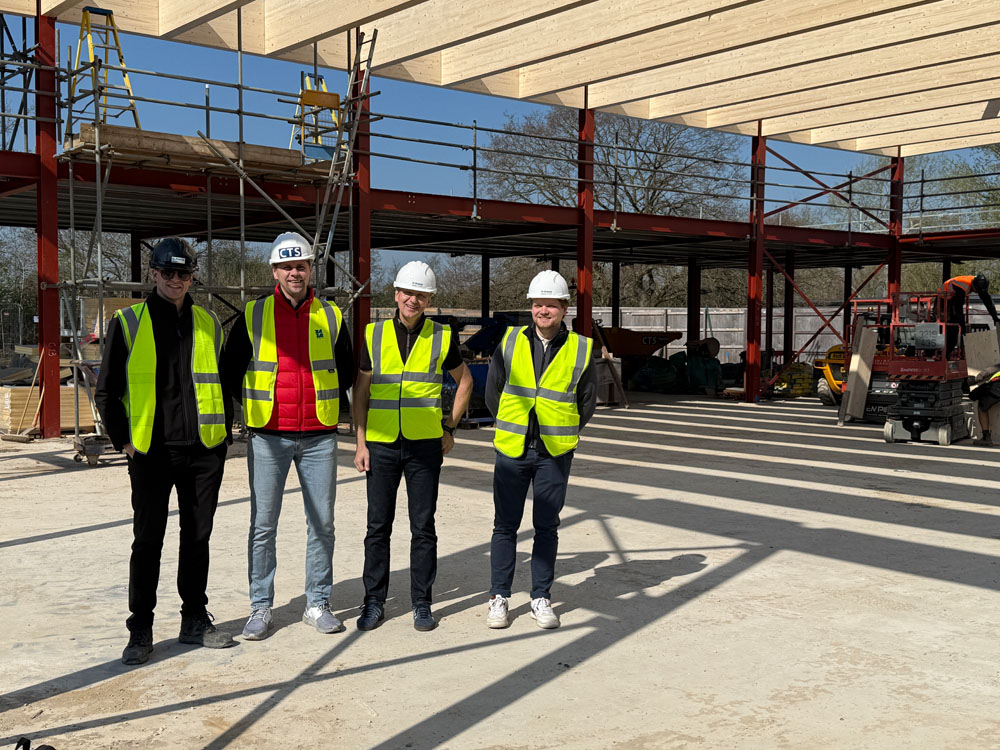 ZAZA TIMBER AT PIGGOTT SCHOOL